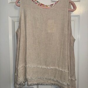 Umgee Tan Boxy /frayed Sleeveless Tank Top